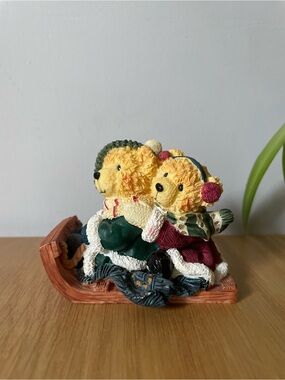 Vintage 1990s Avon Lovable Teddies "Sarah Meets Theodore" Sledding Figurine